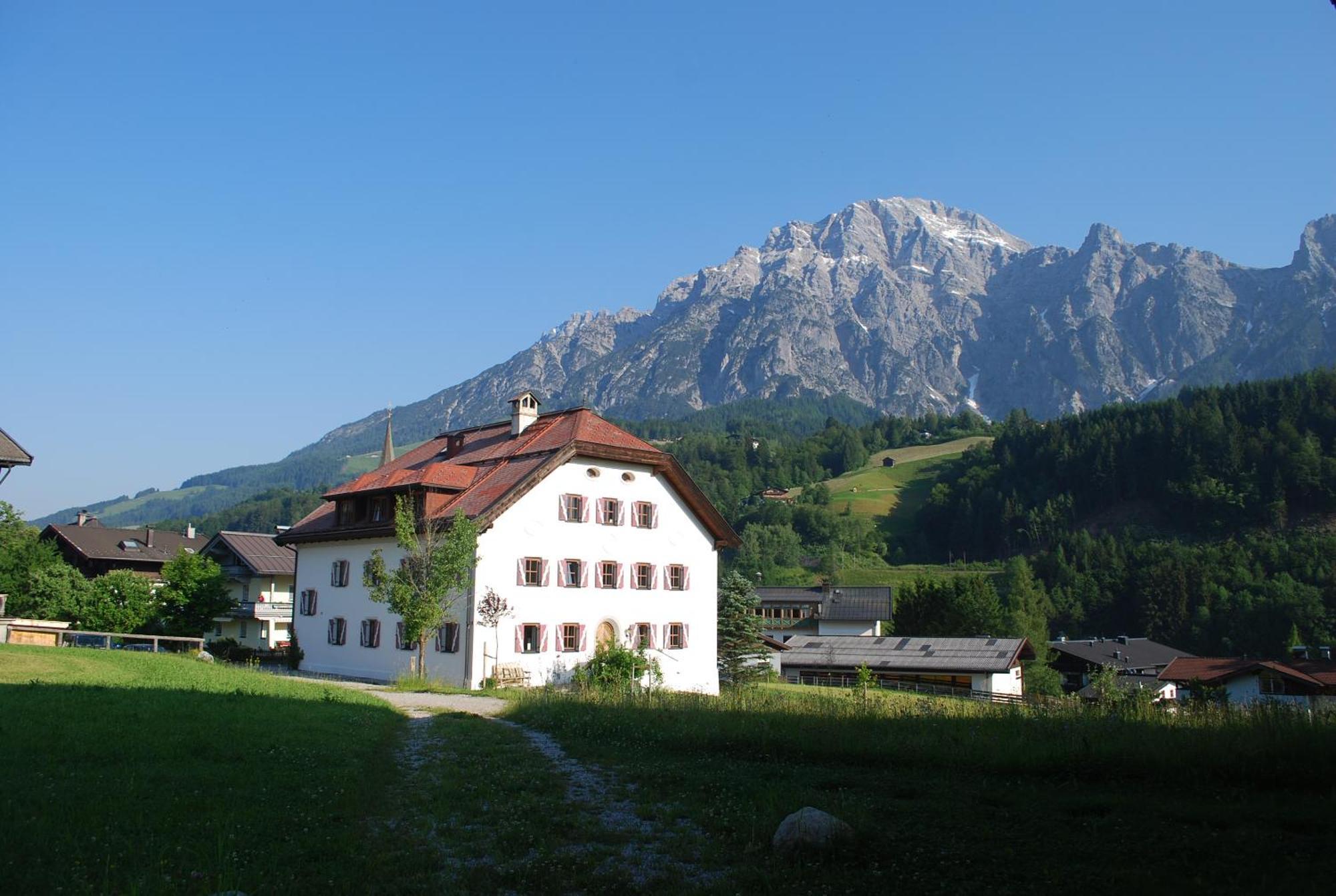 Ansitz Wirtsgut - Familienappartements In Den Bergen Leogang Esterno foto