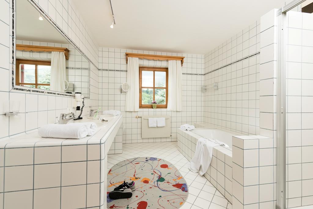 Ansitz Wirtsgut - Familienappartements In Den Bergen Leogang Esterno foto