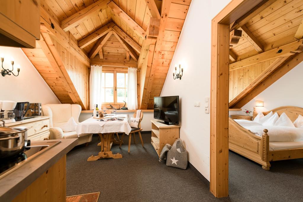 Ansitz Wirtsgut - Familienappartements In Den Bergen Leogang Esterno foto